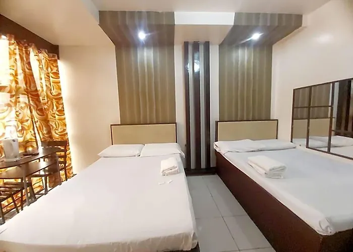 Oyo 924 Cosmo Espana Near Ust Манила